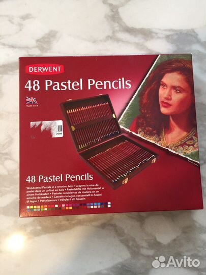 Пастельные карандаши и блок пастельная бумага
