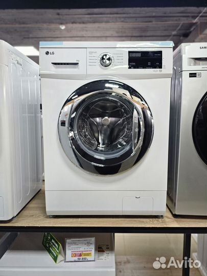 Стиральная машина LG F2J3NS2W белый