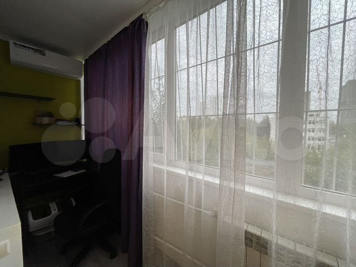 2-к. квартира, 70 м², 1/10 эт.