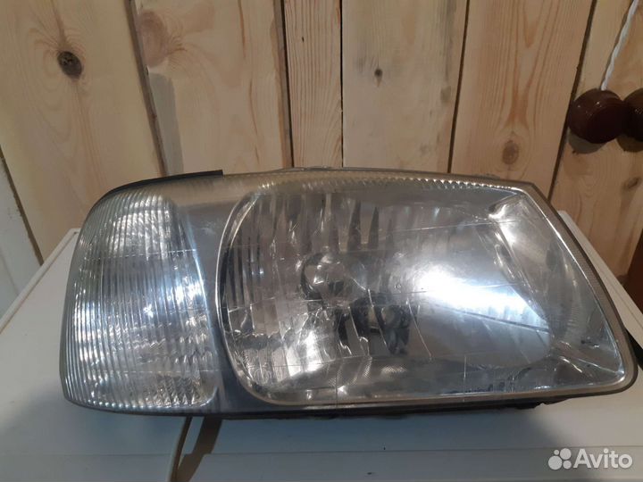 Фара правая хендай акцент