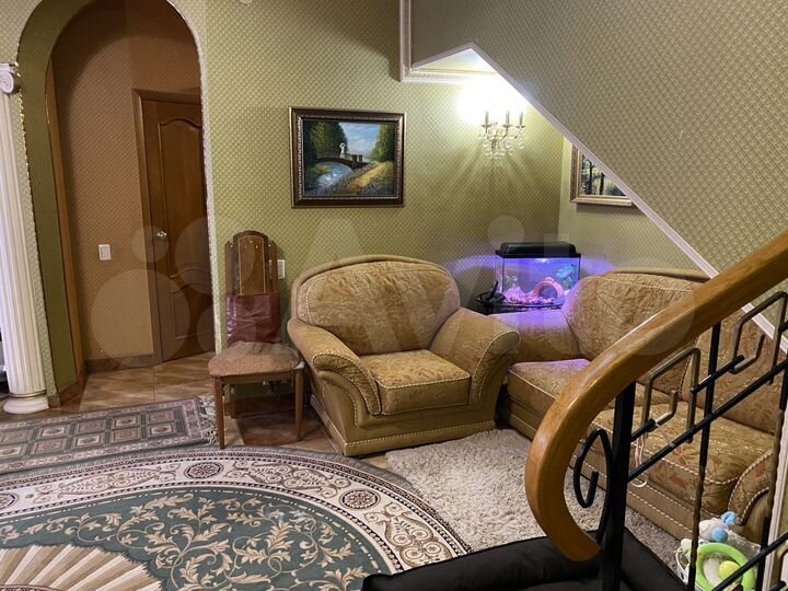 3-к. квартира, 110 м², 4/5 эт.