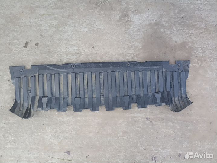 Защита, пыльник переднего бампера Audi A5,S5 8T