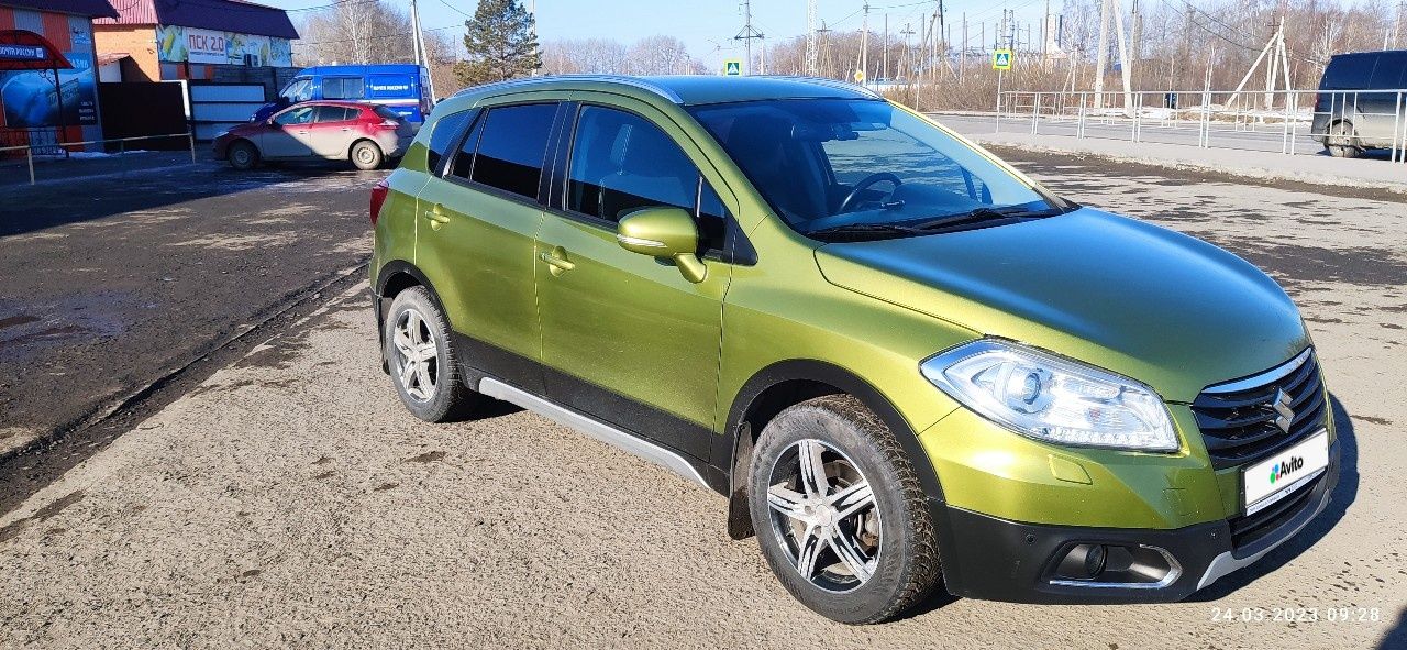 Suzuki SX4: фото владельца
