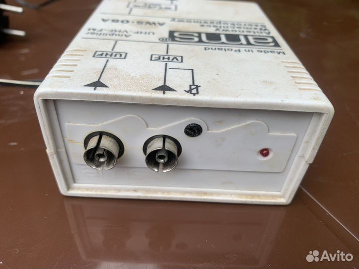 Полский (AMS ) Антенный Усилитель AWS-05A