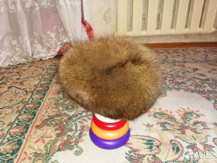 Шапка из меха натурального