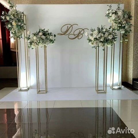 Стойки под цветы, колонны