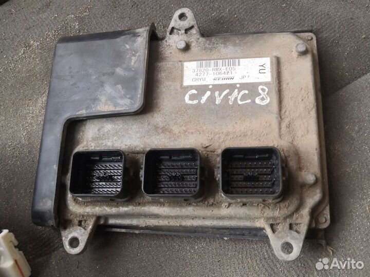 Блок управления двигателем Honda Civic 8