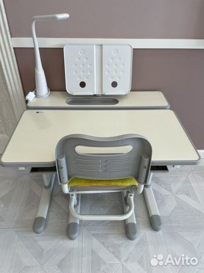 Письменный стол rifforma регулируемый