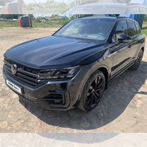 Volkswagen Touareg 4.0 AT, 2021, 22 290 км, с пробегом, цена 9 100 000 руб.