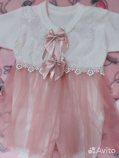 Комплект на выписку для девочки