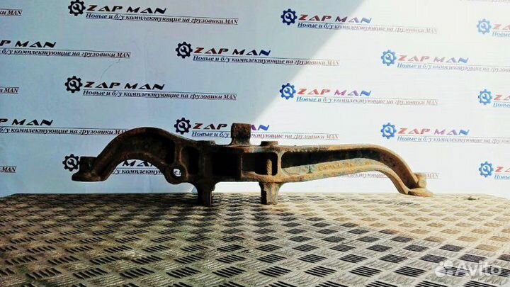 Кронштейн пневмоподушки левый Man Tga Tgs Tgx