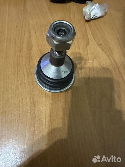 Шаровая опора jeep grnd Cherokee