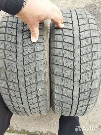 Gripmax Grip Ice X 185/60 R15