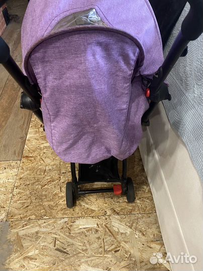 Прогулочная коляска