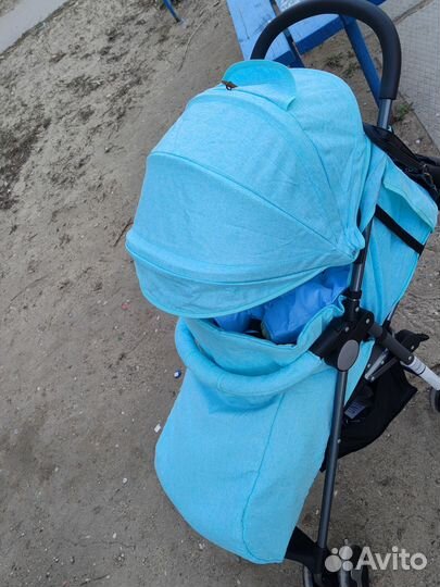 Коляска прогулочная