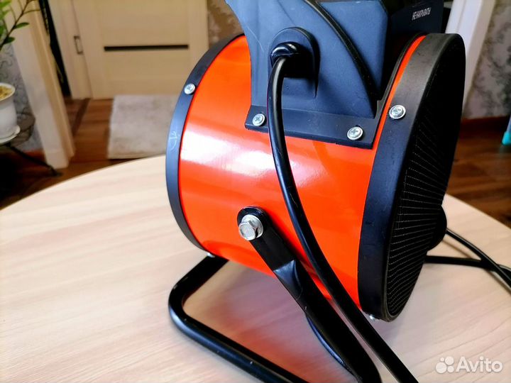 Тепловая пушка Patriot PTR5S. 3Квт. Жарит как надо