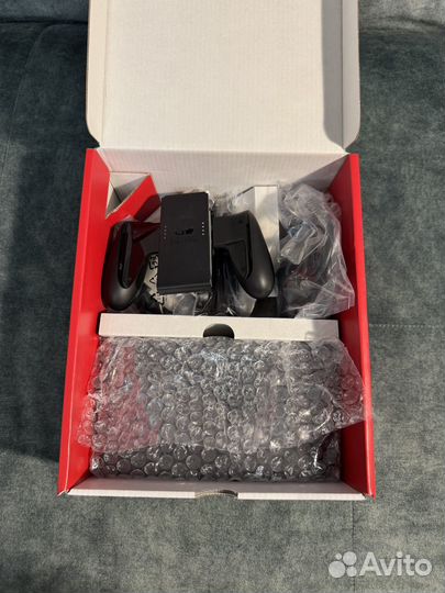 Nintеndo Switch Olеd Neon 64гб + 256гб прошитая