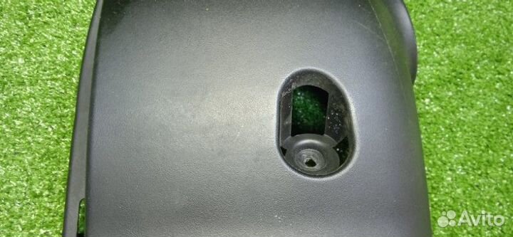 Кожух рулевой колонки передний левый Kia Ceed JD