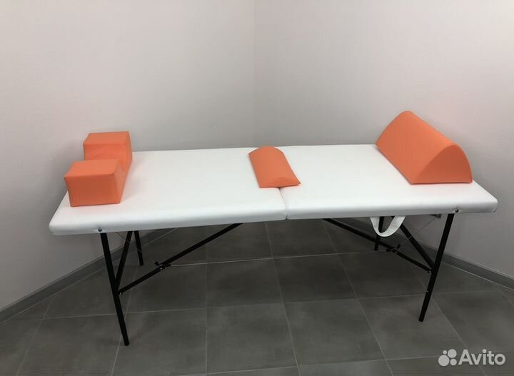 Косметологическая кушетка