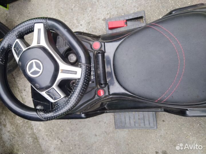 Машинка толокар