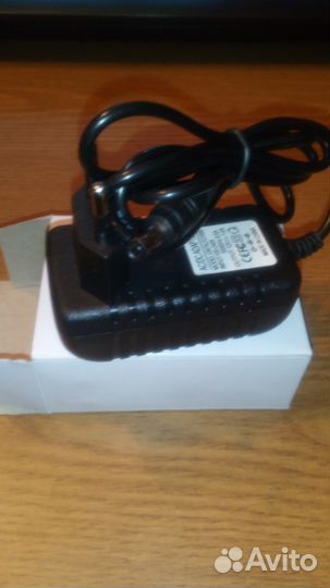 Адаптер питания 12V 1.0 A