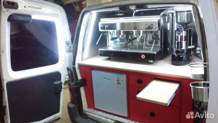 Производим мобильные кофейни 