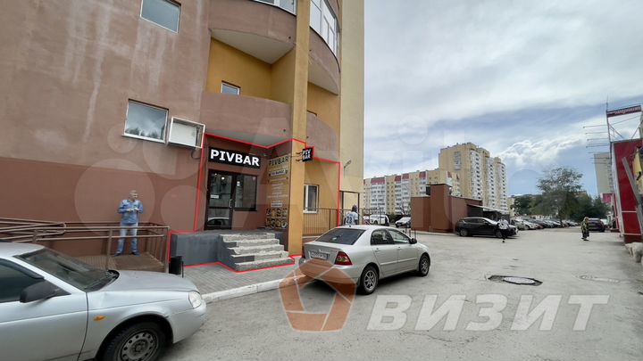 Торговая площадь в новом ЖК с парковкой