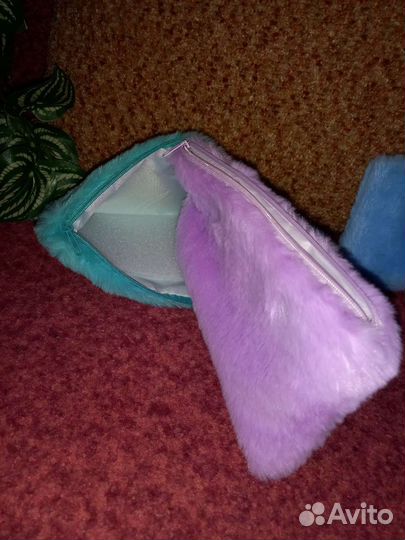 Косметички меховые