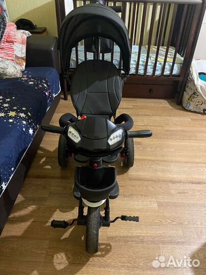 Детский велосипед с родительской ручкой