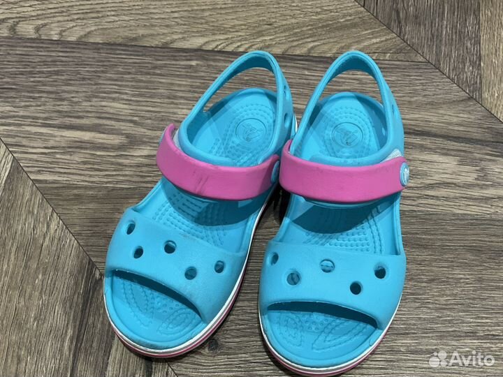 Сандалии crocs c9