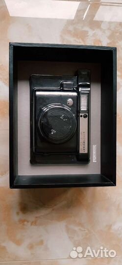 Фотоаппарат моментальной печати lomo'Instant Wide