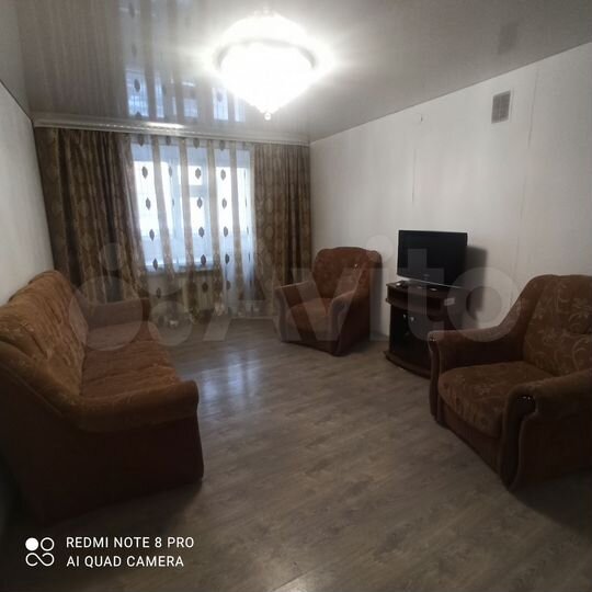 2-к. квартира, 60 м², 1/10 эт.