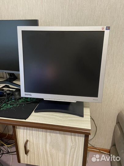 Монитор Benq fp91gx