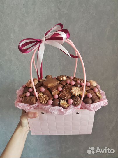 Сладкие букеты к 8 марта