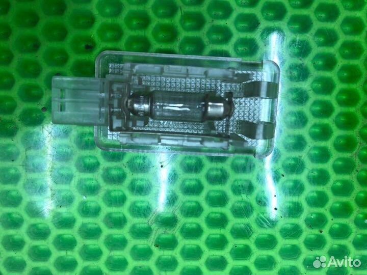 Плафон подсветки багажника Volvo S80 седан B5254T