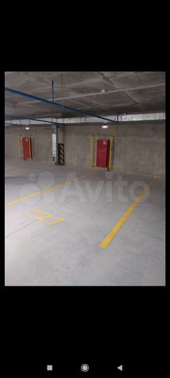 Машиноместо, 13 м²