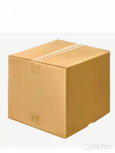 Коробка с мужскими вещами