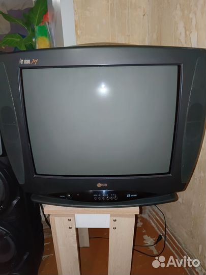 Телевизор