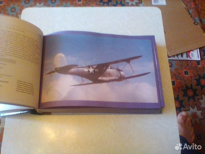 Холмс.Знаменитые самолеты и вертолеты.2002 год