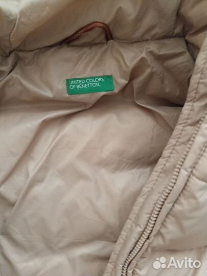 Пуховик женский Benetton