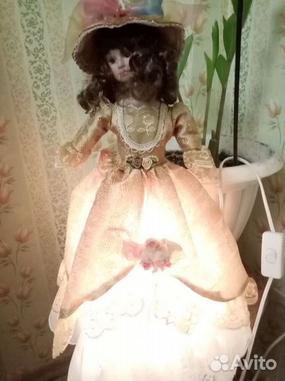 Кукла светильник