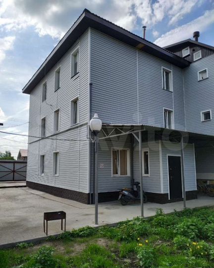 Комната 7 м² в 5-к., 3/3 эт.