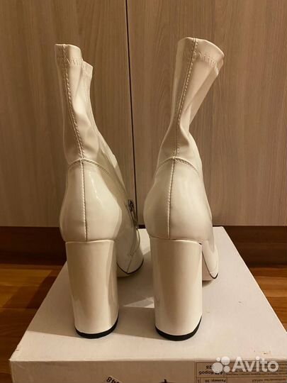 Сапоги женские