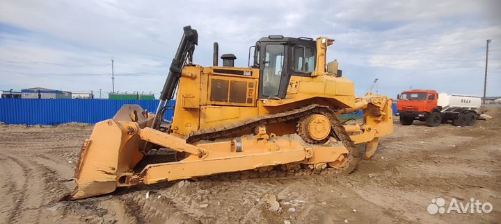 CAT D8R, 2011