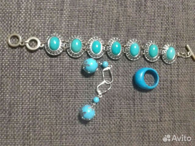 Бижутия пакетом