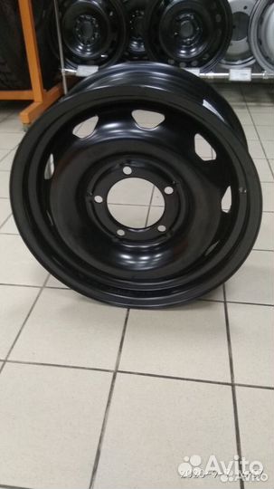 Диски штампованные r16 УАЗ Патриот черный