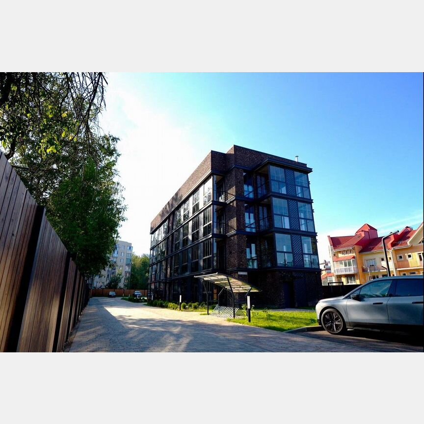 2-к. квартира, 71 м², 1/4 эт.