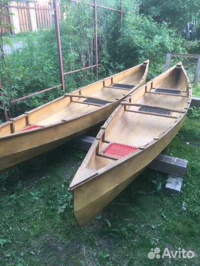 Лодка каноэ