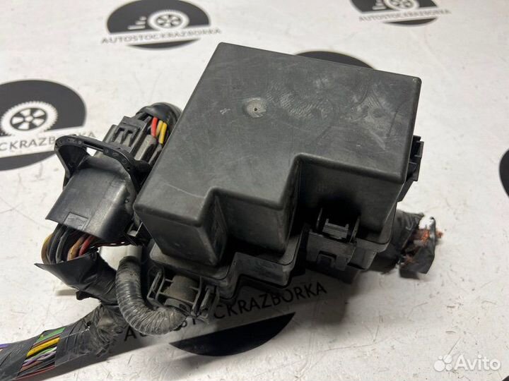 Блок предохранителей Mercedes-Benz X-Class W470