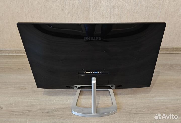 Монитор 27 дюймов Philips